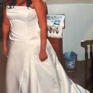 Maggie Sottero wedding dress